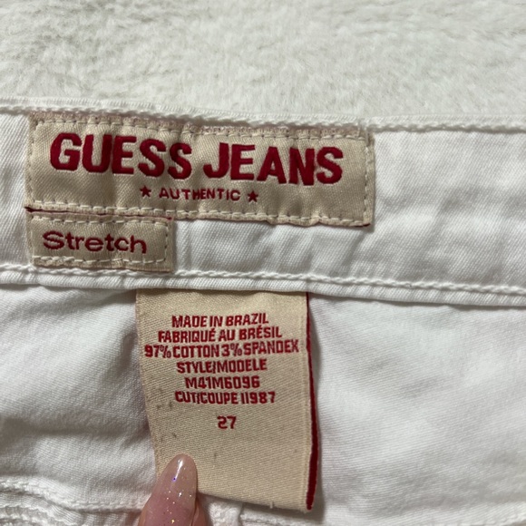 Authentic White GUESS Jeans🤍🤍🤍!! - Picture 2 of 4